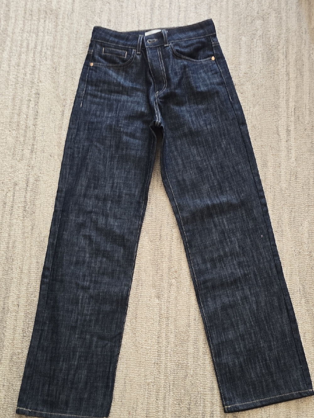 Women Straight-Leg Jeans in Dark Indigo Blue